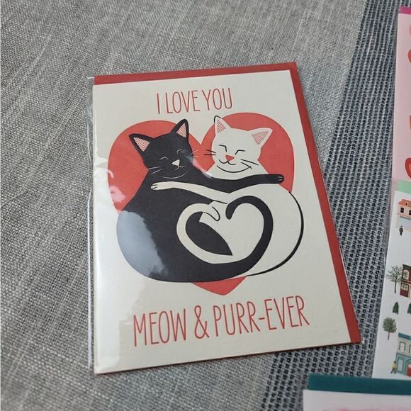NEW- Bundle Of 12 Valentine's Greeting Cards - Picture 4 of 7